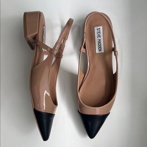 Steve Madden Black and Tan Slingback Flats